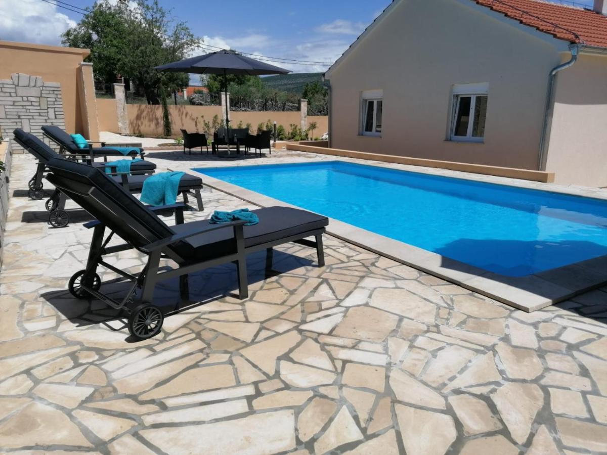 Villa Mir Pridraga Zewnętrze zdjęcie