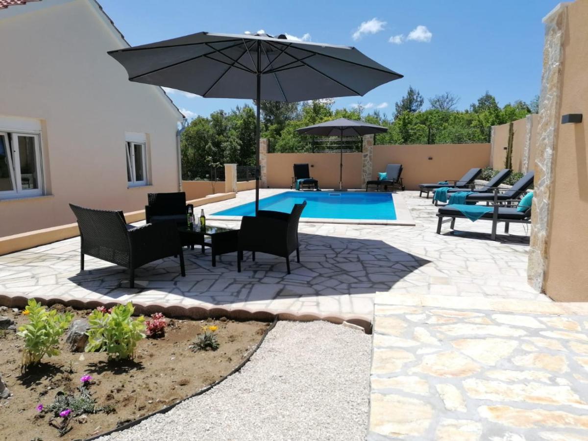 Villa Mir Pridraga Zewnętrze zdjęcie